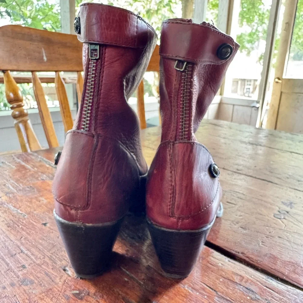 Frye Jackie heeled short boots size 8 - Picture 5 of 8